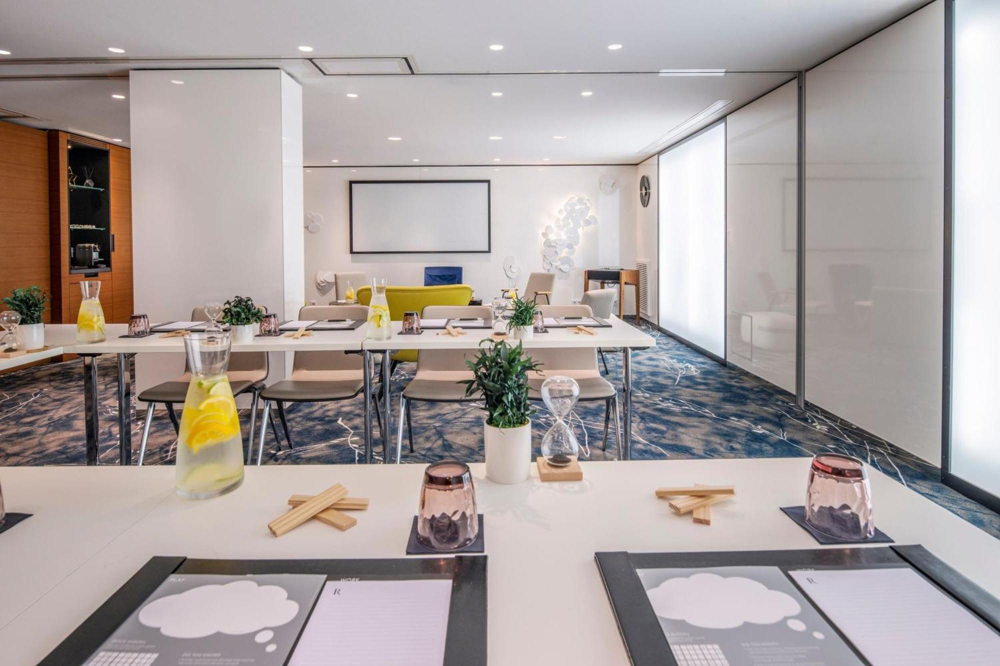 Renaissance Paris Republique Hotel & Spa Dış mekan fotoğraf