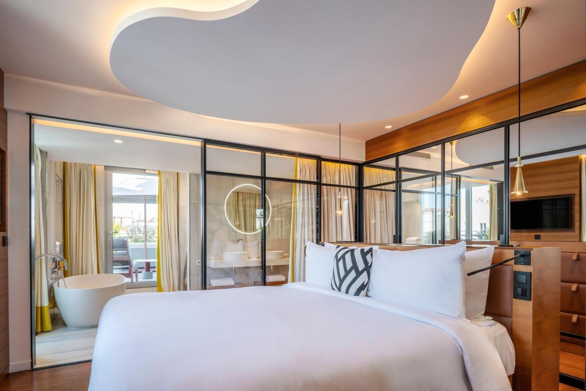 Renaissance Paris Republique Hotel & Spa Dış mekan fotoğraf