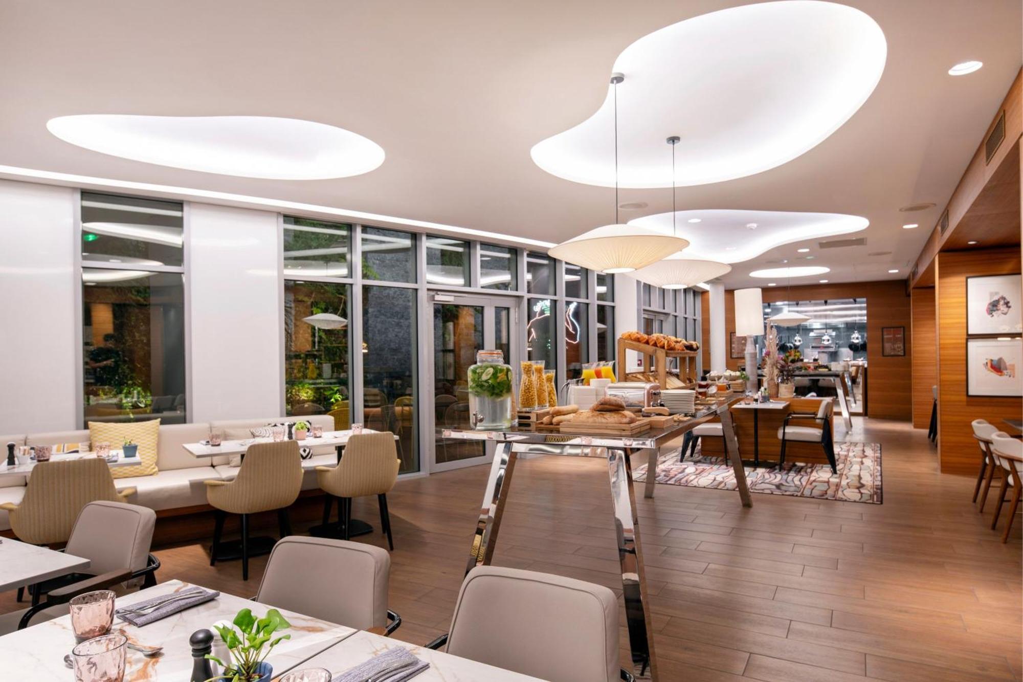 Renaissance Paris Republique Hotel & Spa Dış mekan fotoğraf