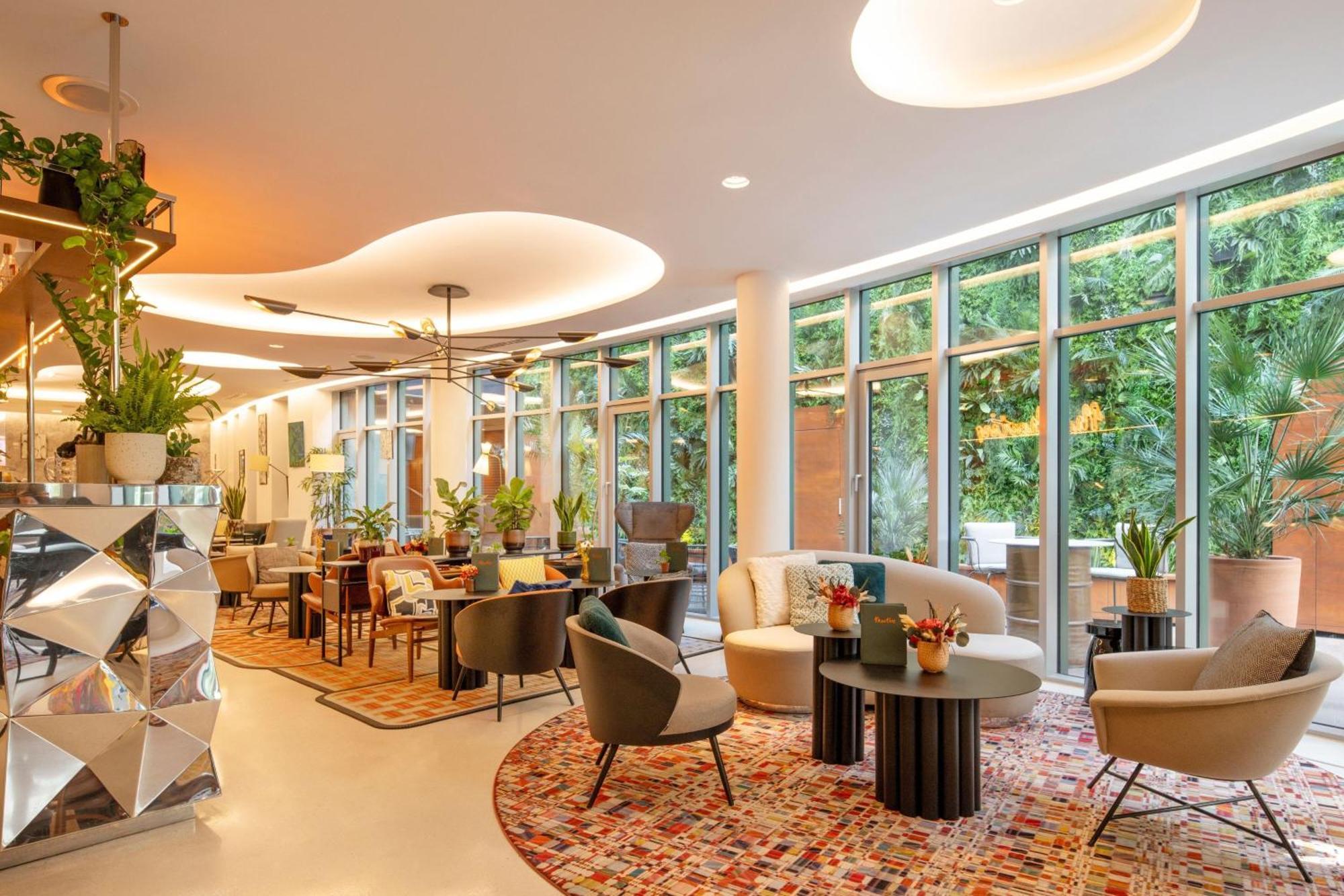 Renaissance Paris Republique Hotel & Spa Dış mekan fotoğraf